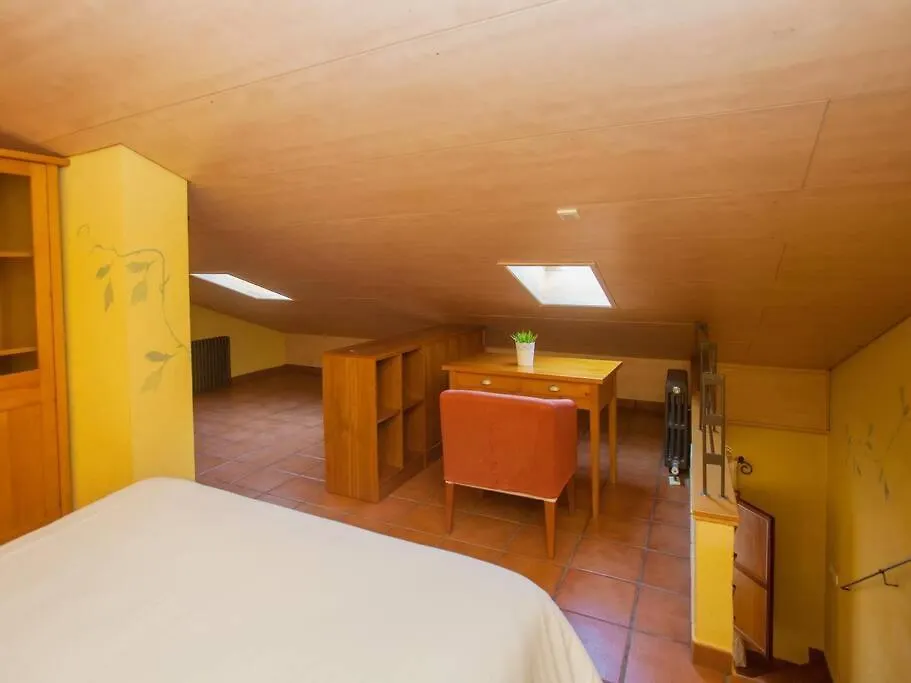 Apartment El Atico De La Muralla En El Centro De Girona Spain
